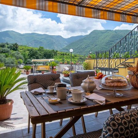 B&B L'Abbraccio Casola di Napoli Exteriér fotografie